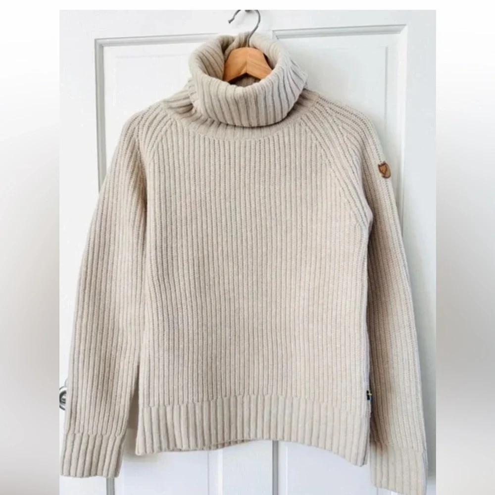 Fjallraven Ovik wool roll neck Women's Cream Turtleneck ribbed Sweater size XS - Picture 4 of 14